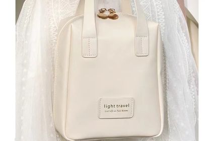 Leather Shell Cosmetic Bag Portable Portable (Option: Milk Apricot White)